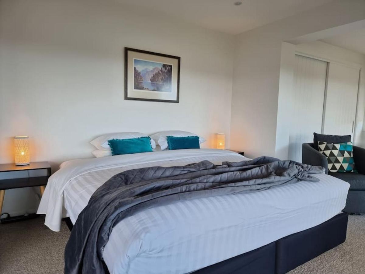 Fabulous Castor Bay 1 Bedroom With Views And Skytv Auckland Exterior foto