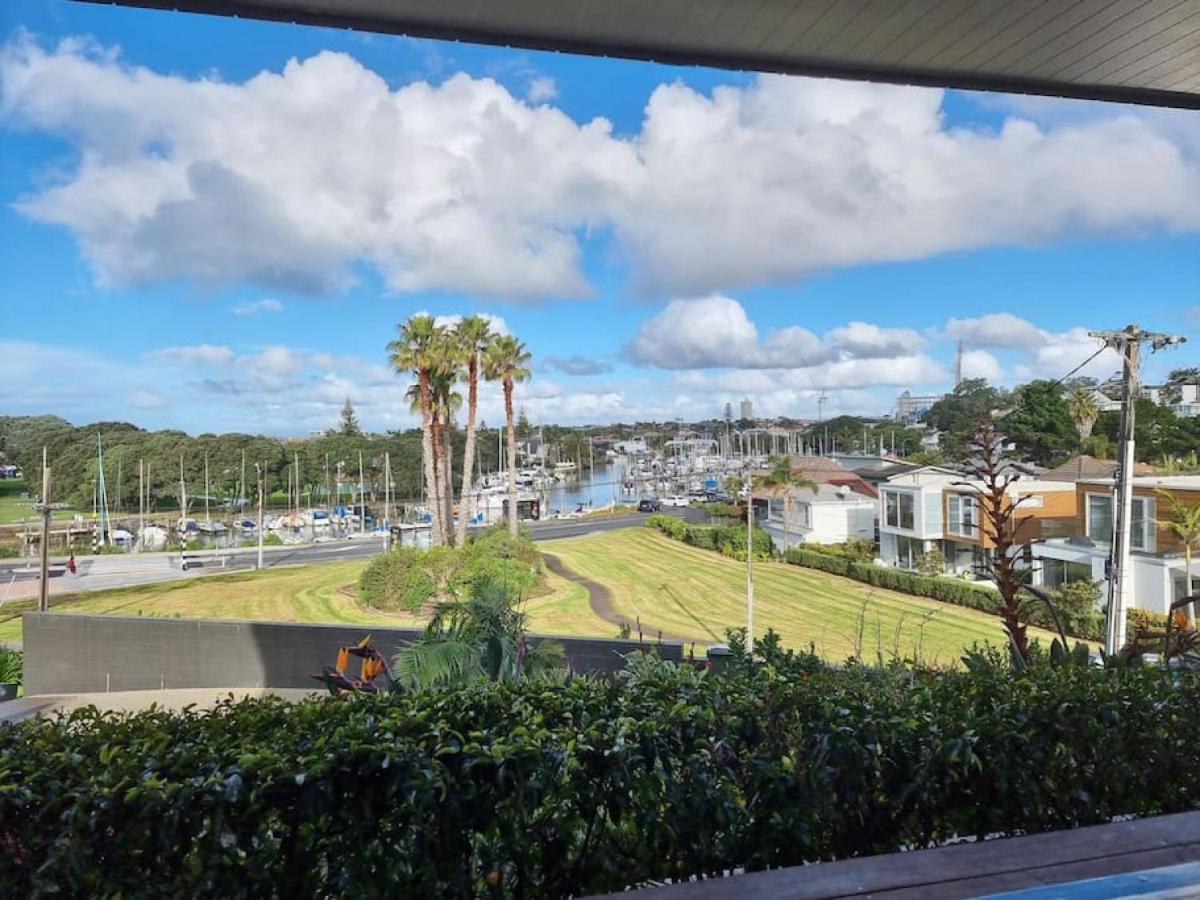 Fabulous Castor Bay 1 Bedroom With Views And Skytv Auckland Exterior foto